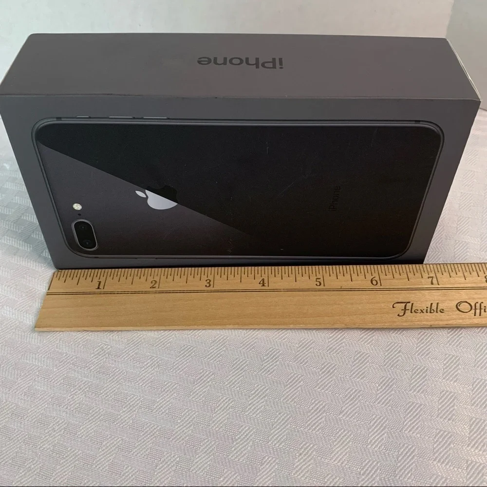 Apple IPhone‎ box gray